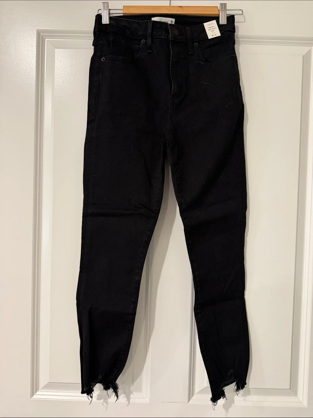 Abercrombie & Fitch Women’s Skinny Jeans — Black with Raw Hem